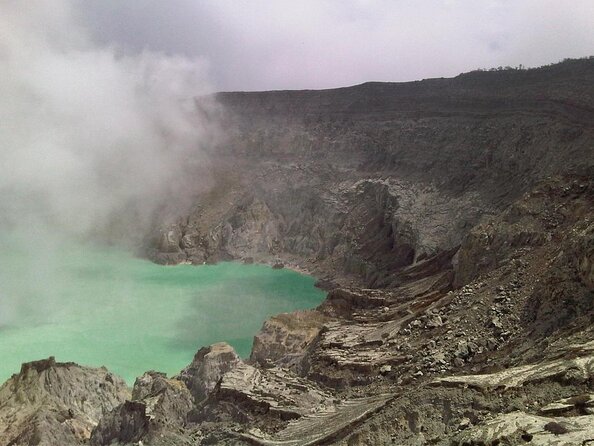 From Bali: 24-Hour Kawah Ijen Blue Flames, Dinner & Room - Key highlights worth marking on your map