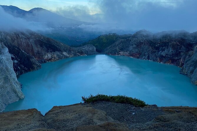 From Bali: 24-Hour Kawah Ijen Blue Flames, Dinner & Room - Sunrise over the acid lake: the moment the whole day clicks