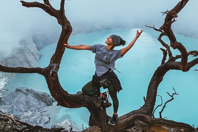From Bali: 24-Hour Kawah Ijen Blue Flames, Dinner & Room - Private Room After the Hike, Plus Shower Time