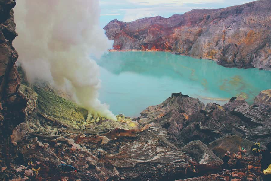 From Bali: 3-Day Excursion to Mount Bromo and Ijen Crater - Day 2 at Mount Bromo: Jeep Access, 240 Steps, and Sunrise Views