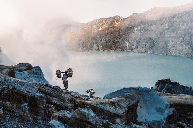 From Bali : Bromo & Kawah Ijen - 3-Day Adventure - Guides and group size: why small groups matter at volcano time