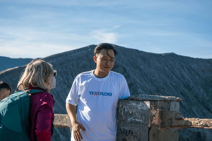 From Bali: Bromo Tumpaksewu Waterfall Shared Guided Tour - Day 3: Tumpak Sewu, the “thousand waterfalls” effect, and the 8-hour day
