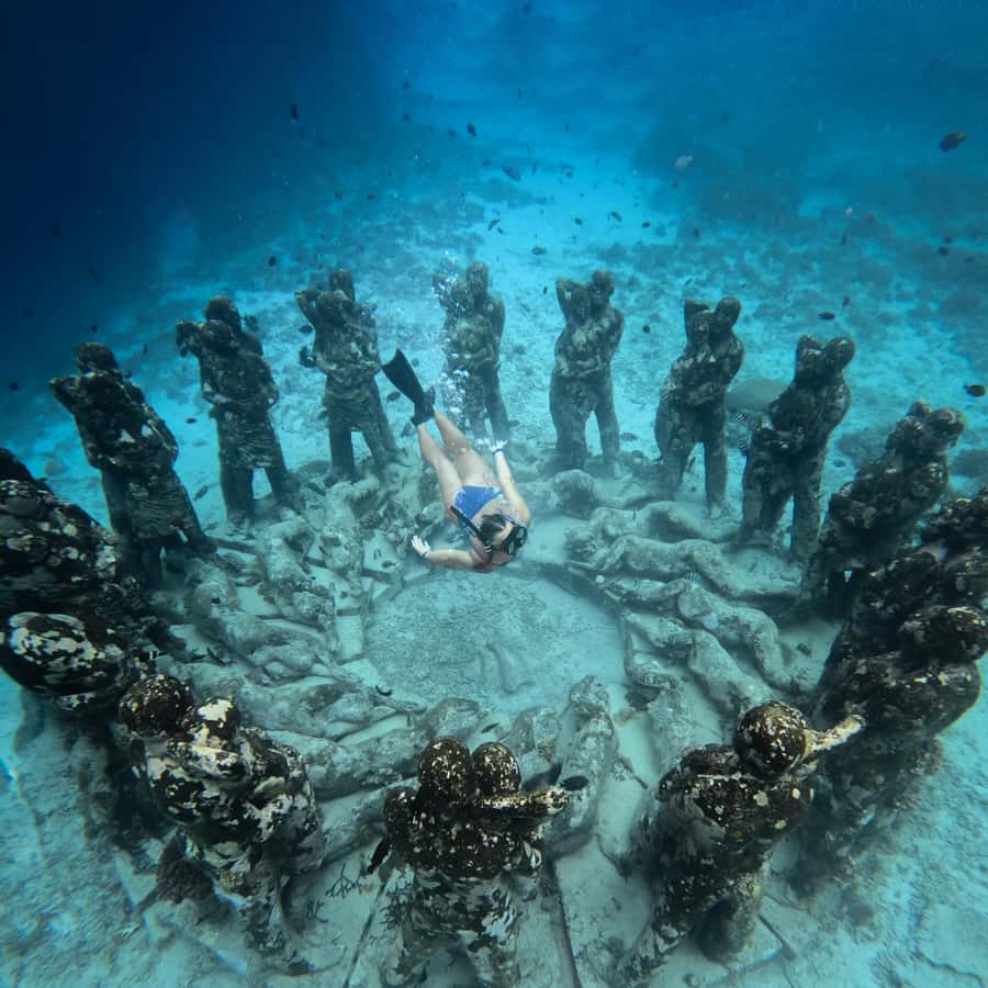 From Bali: Gili Islands Private Snorkeling Day Trip - The fast boat ride: how to stay comfortable for 7 to 9 hours