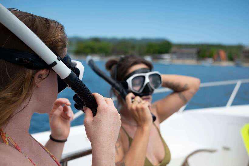 From Bali : Snorkeling & Nusa Penida Island Tour with Lunch - Guides and drivers: why the people behind the steering wheel matter