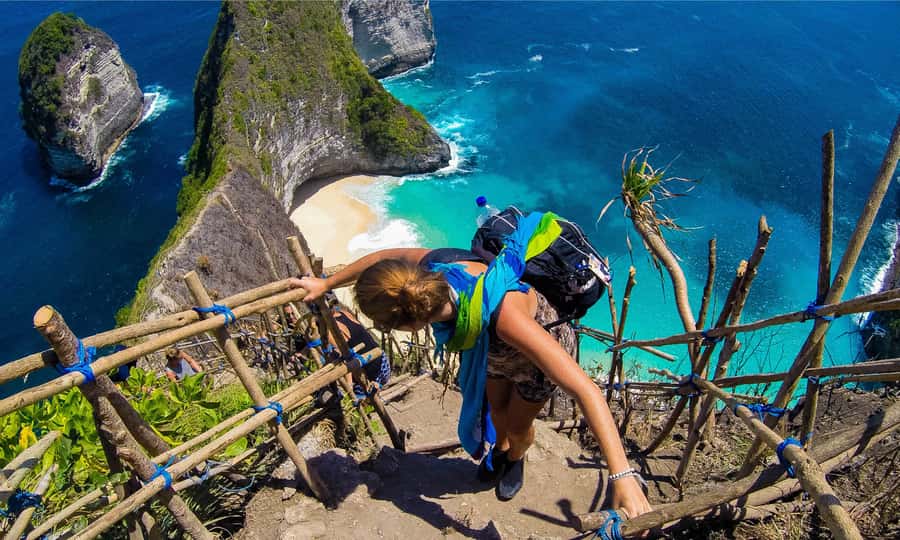 From Bali: West Nusa Penida & Snorkeling Small Group Tour - Group size and guides: what small-group really changes on Penida