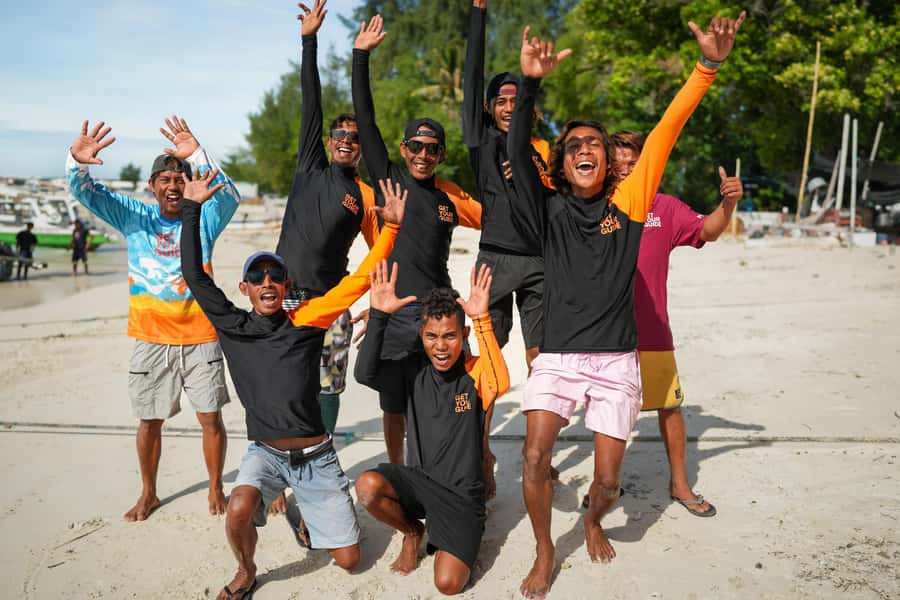 From Gili Air: Snorkeling with Turtles & Underwater Statue - GoPro documentation: great memories, with one important limitation