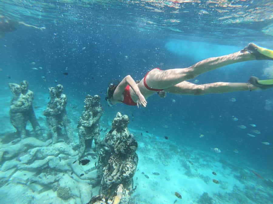 From Gili Air/Trawangan: Glass-Bottom Boat with Snorkeling - Gili Trawangan start: cruising, quick breaks, and getting suited up