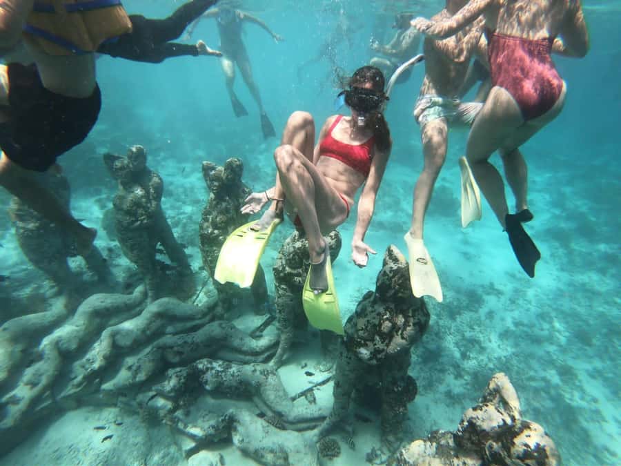 From Gili Air/Trawangan: Glass-Bottom Boat with Snorkeling - How the boat day flows, from pick-up to drop-off around the Gili chain