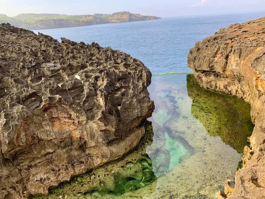 From Lembongan: Private Full-Day Highlight West Nusa Penida - Crystal Bay: The Quiet Finale With White Sand and Clear Water