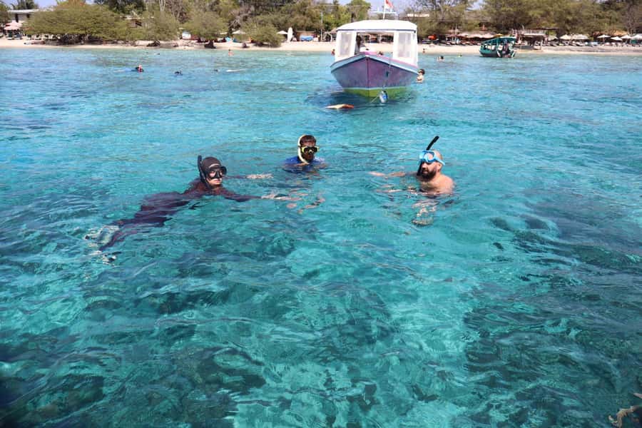 From Lombok: Gili Islands Snorkeling Day Trip - Gili Meno Lunch Break: Time on Land Matters