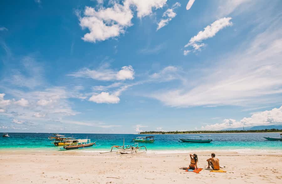 From Lombok: Private Gili Islands Trip w. Glass-Bottom Boat - Gili Meno Turtle Sanctuary and The Nest Underwater Statues