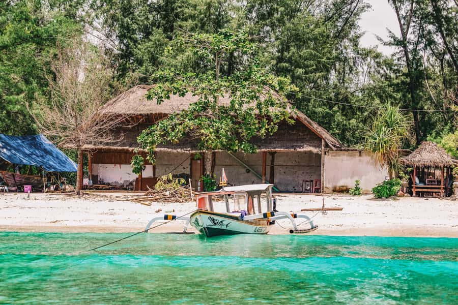 From Lombok: Private Gili Islands Trip w. Glass-Bottom Boat - What You Get for the Price, and Where Value Comes From