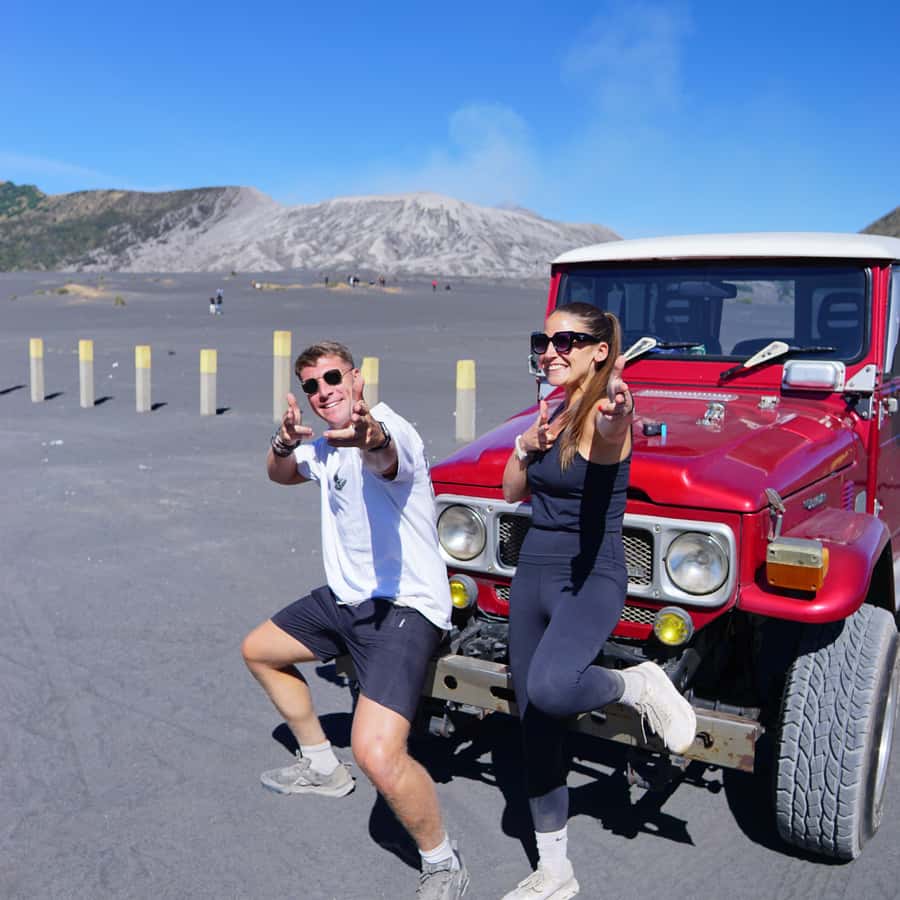 From Malang: 1-Day Mount Bromo Shared Trip - Sunrise Viewpoint Timing: The Wait, the View, and the Weather Risk