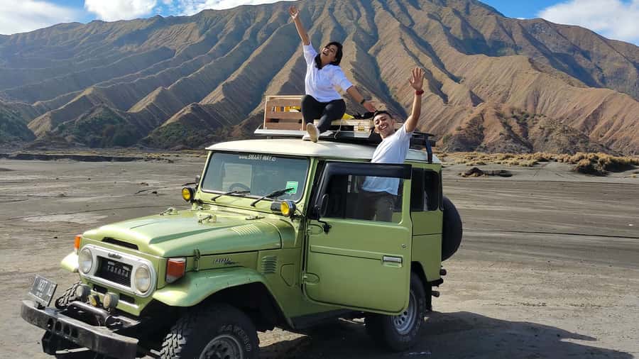 From Malang/Surabaya: Mount Bromo Sunrise Ultimate (Shared) - Getting around in a 4x4 Jeep over sand tracks