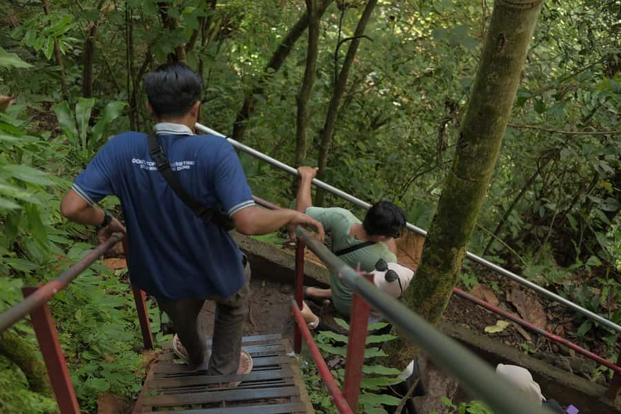 From Malang: Tumpak Sewu Waterfall Day Trip (Sharing) - Key Points You’ll Care About