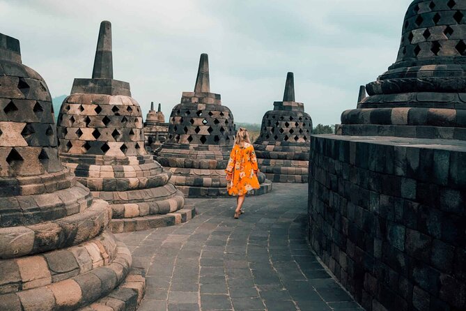 From Semarang port: Borobudur Temple excursion - Cruise Ship Traveler - Snacks, water, local fruit, and the souvenir details that add up