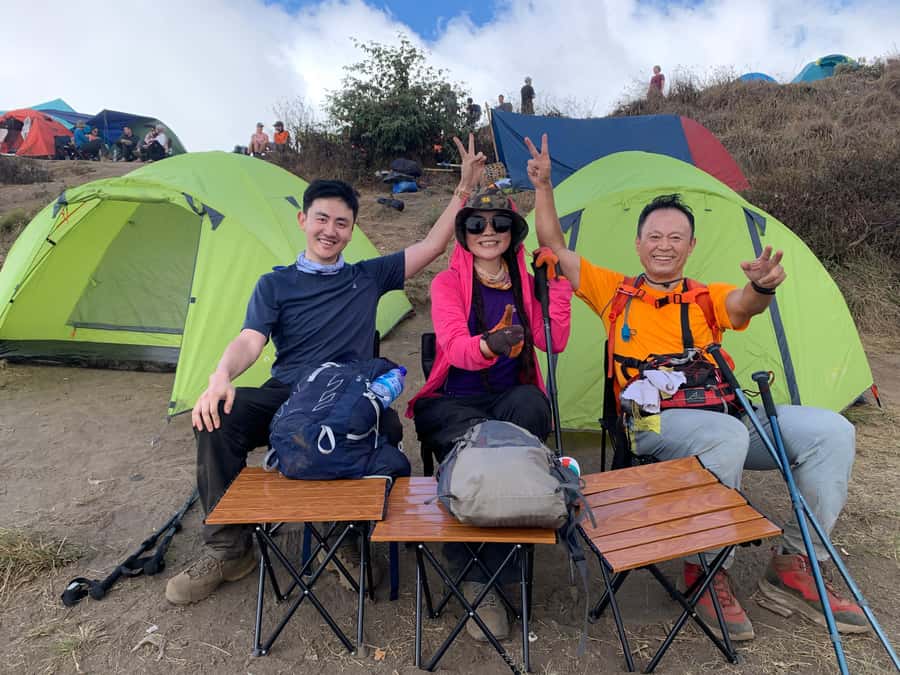 From Senaru: Mount Rinjani 2-Day Trek to Summit - Descent back to the crater rim, then down to Sembalun village by noon