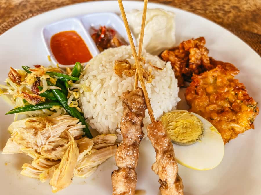 From Ubud: Downhill Bike Tour with Rice Terraces and Meal - Key things to know before you go