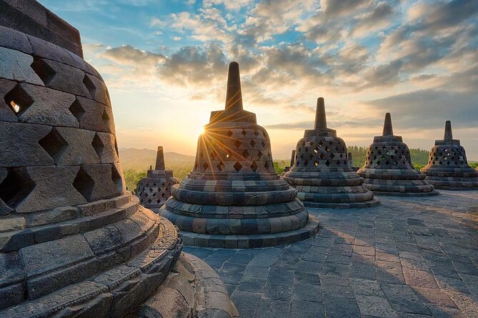 From Yogyakarta: Borobudur &Prambanan-Bromo-Waterfall-Ijen 6 Days - Day 2: Jomblang Cave rappelling and Pindul Cave float ride