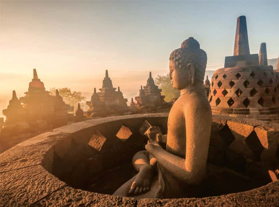 From Yogyakarta: Borobudur Sunrise on Setumbu Hill - Price and logistics: getting $30 worth of a very early morning