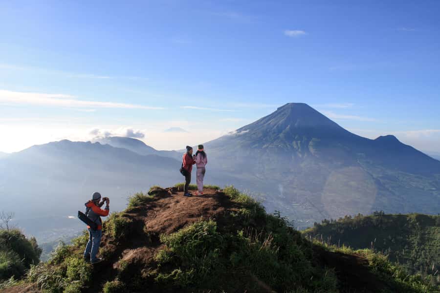 From Yogyakarta: Dieng Plateau Golden Sunrise Guided Trip - Price and what $81 covers for a 10-hour Dieng day trip