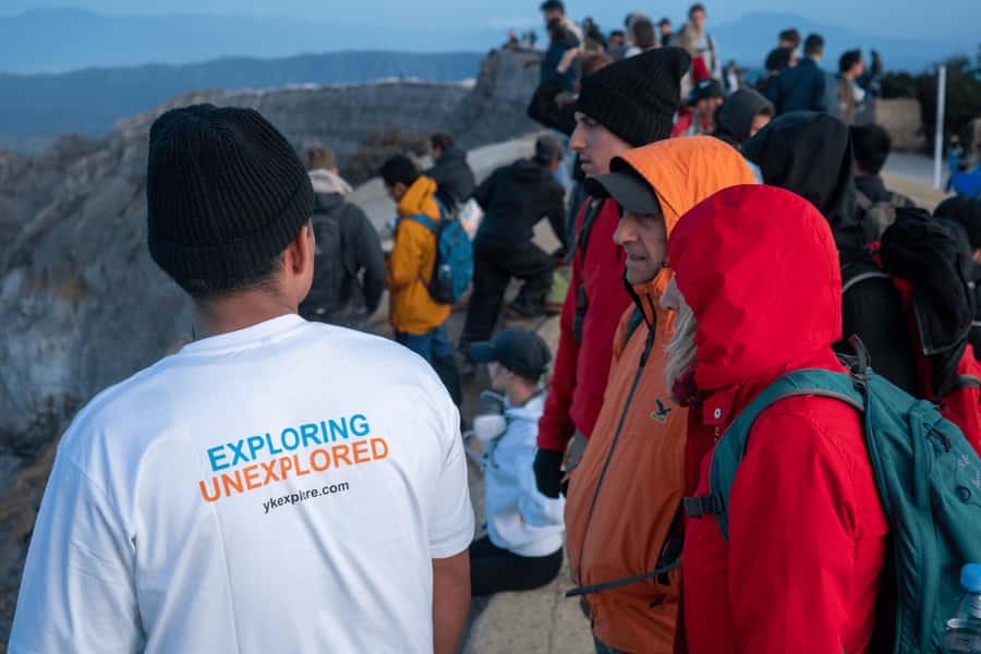 From Yogyakarta or Bali: Bromo & Ijen 3D2N w/ Multi Drop-Off - Day 2: Bromo sunrise, jeep ride, sand sea photos, then onward to Ijen