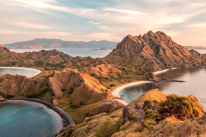 Full Day Komodo Tour With Hey Bali Info Visit 6 Spot - Komodo Island Dragon Trek: What Good Guidance Can Do