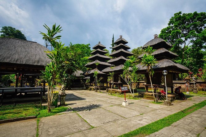 Full-Day Tour to Water Temples and UNESCO Rice Terraces in Bali - Luhur Batukaru Temple: Volcano Slopes and a Quieter Feel