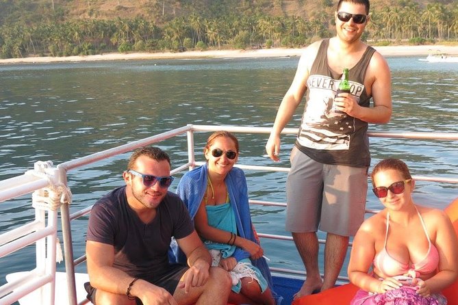 Gili Hai 3 Islands BBQ Sunset Cruise - Gili Trawangan sunset stop: finish with the horizon, not the headache