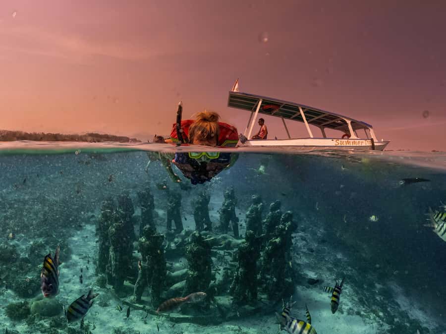 Gili Trawangan: Gili Islands Sunset Boat Tour and Snorkeling - Key Highlights at a Glance