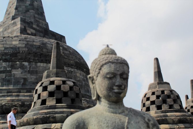 Hill's Sunrise and Temples Tour from Yogyakarta - Barede Hill sunrise viewpoint and the reality of cloud cover