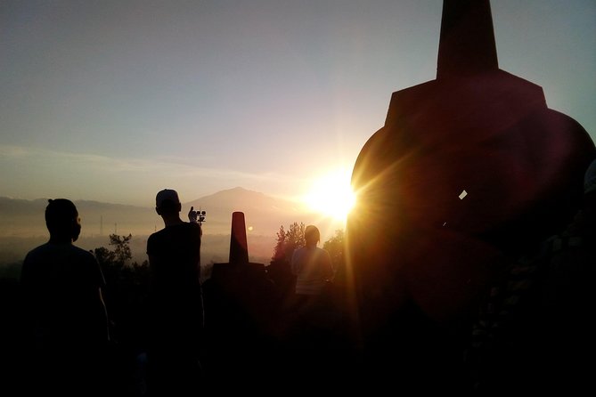 Hill's Sunrise and Temples Tour from Yogyakarta - Borobudur VIP entry at the first morning session