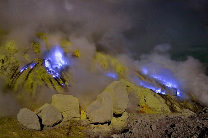Ijen Blue Fire Trekking - The 12:30 am start from Banyuwangi, and how to plan your sleep