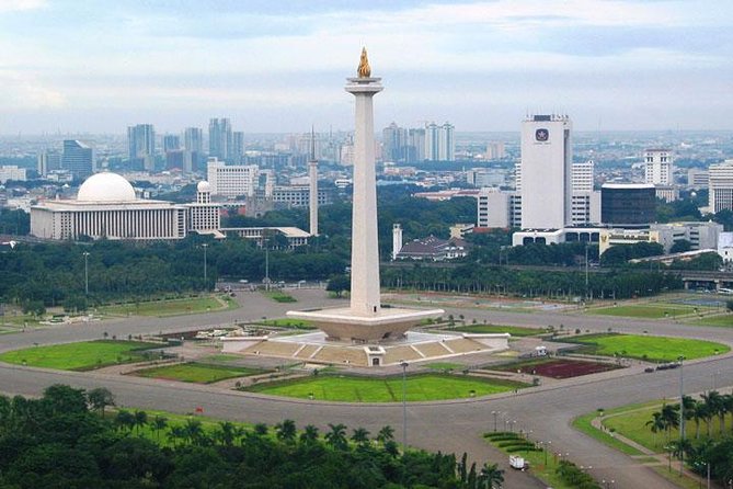 Jakarta Half-Day Guided Tour with a Private Fun Local Host - Jakarta Old Town: Batavia-era layers on foot, with stories that land