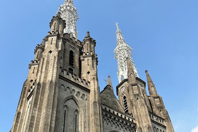 Jakarta Half-Day Guided Tour with a Private Fun Local Host - Jakarta Cathedral: Gothic style in the middle of a modern city