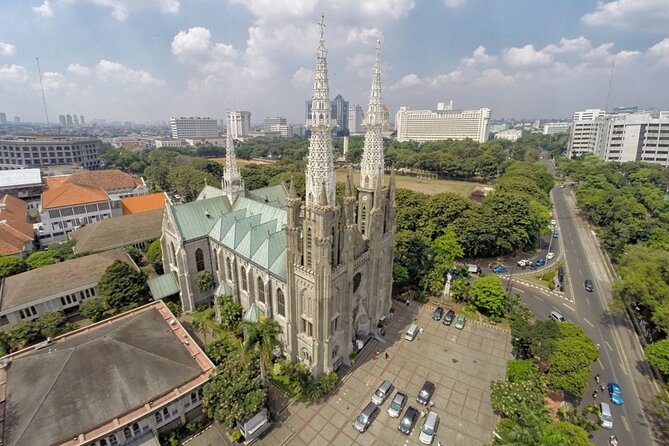 Jakarta: Half-Day Highlights Tour - Kota Tua and Fatahillah Square: Old Batavia, turned into a living museum