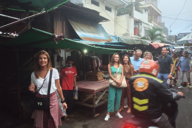 Jakarta Heritage of Old Batavia Private City Tour (Historical) - Glodok Chinatown and Kota Tua: markets, temples, and colonial streets
