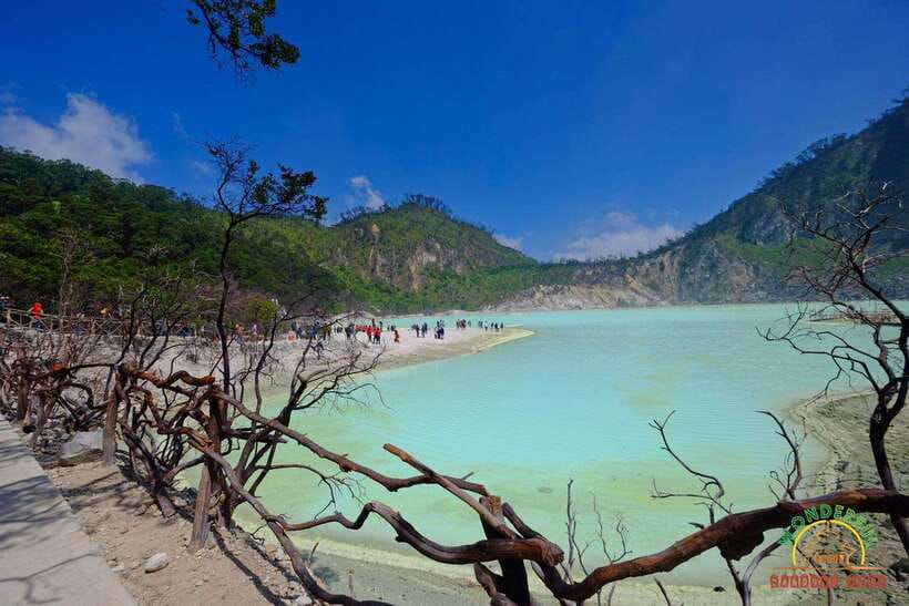Jakarta: Volcano, Suspension Bridge, and Hot Spring Tour - Who Should Book This West Java Day Trip