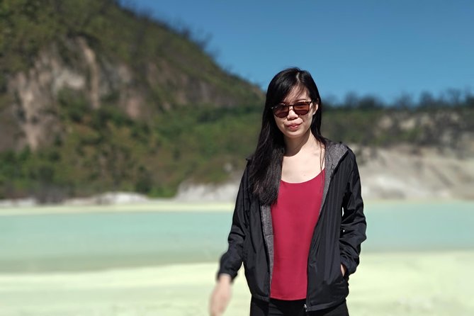 Kawah Putih Tour From Bandung City - Private guides and what you gain with a small-group feel