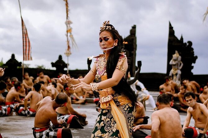 Kecak and Fire Dance Ticket at Uluwatu Temple - Kecak chanting and the Fire Dance: how the story gets told