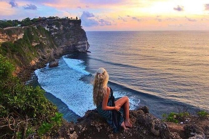 Kecak Fire Dance and Sunset at Uluwatu Temple All Inclusive - Getting There Smoothly: Pickup, Private Vehicle, and Traffic Reality