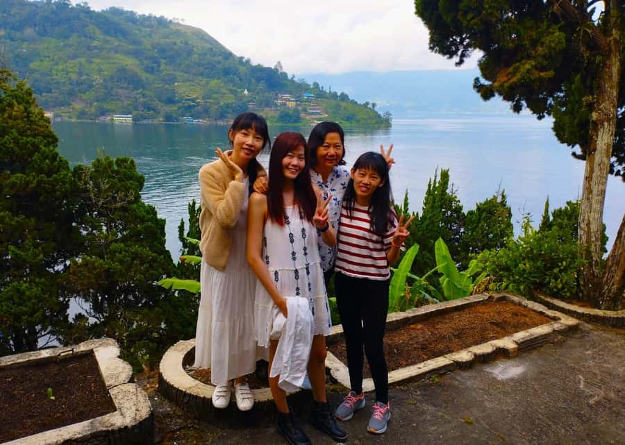 Lake Toba Fullday Tour from Medan - The Return: Back to Parapat and the Evening Push Home