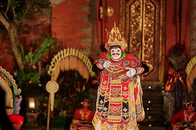 Legong Dance Show at Ubud Palace Bali - Your best seat plan for a 7:30 PM start and a full 90 minutes