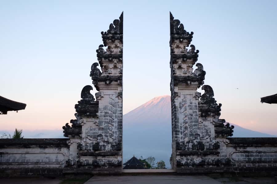 Lempuyang Gate of Heaven: Day Trip with a Photographer - Stop 2, Tirta Gangga Royal Water Garden time