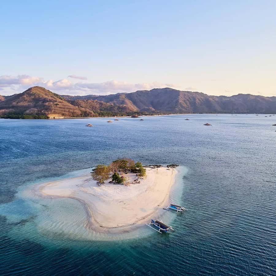 Lombok: Gili Nanggu, Sudak and Kedis Private Snorkeling Tour - Getting to Tawun and the 30-minute boat crossing