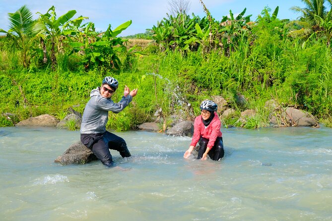Menoreh Village Cycling - Village snacks and drinks: what you’ll actually taste