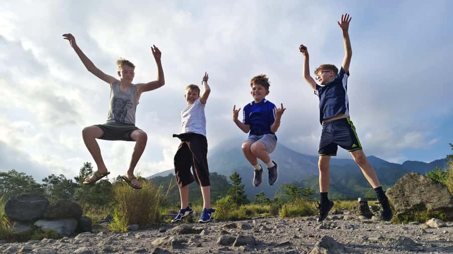 Merapi Volcano 4WD Jeep Tour From Yogyakarta - Switching Into the Jeep Camp: What Changes When the Road Gets Bumpy