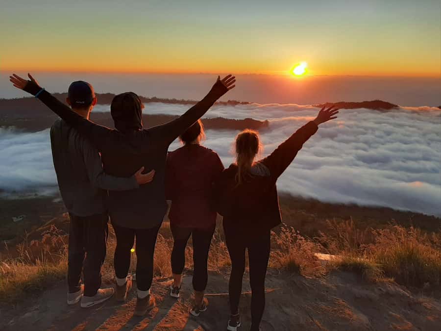 Mount Batur Sunrise Trek & Hot Springs Tour - What to Pack (So the Cold and Wet Don’t Surprise You)