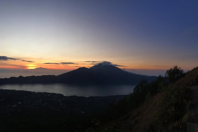 Mount Batur Sunrise Trekking & Hot Spring Tour - Sunrise on the rim: volcanic breakfast and warm drinks with a view