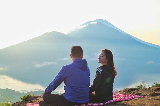Mount Batur Sunrise Trekking Open Trip All-Inclusive - From the meeting point to the safety briefing, you’ll be ready fast